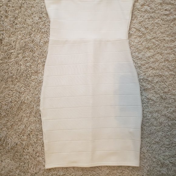 White Party Dress - Boohoo - Picture 5 of 5